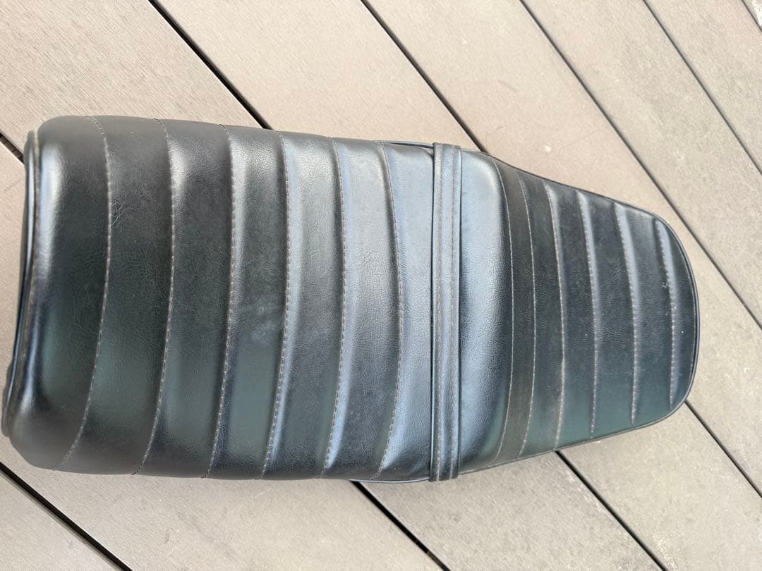 xjr400 タックロール　アンコ抜き