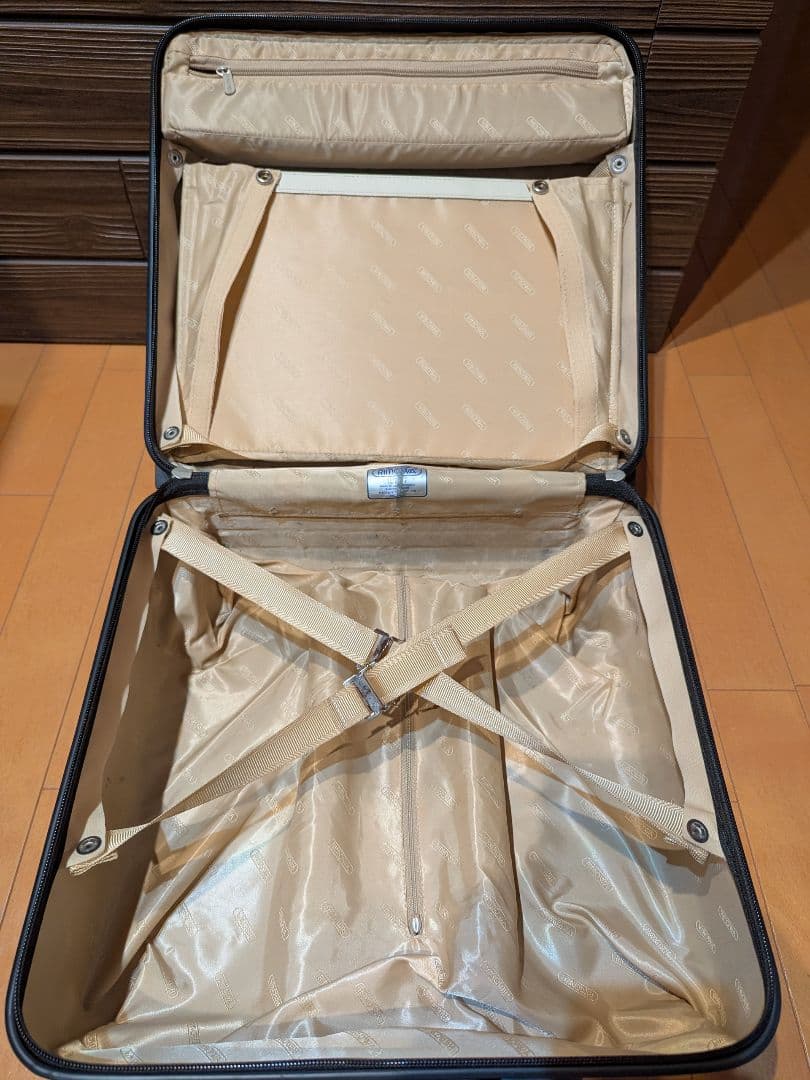 myumyu RIMOWA リモワ サルサデラックスビジネス 2輪 25L