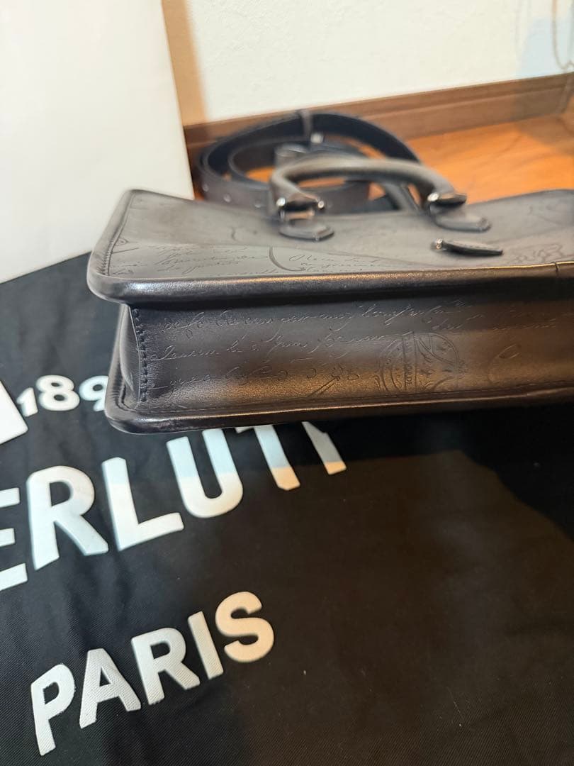 三連休値下　定価62万berlutiベルルッティ アンジュールミニブリーフケース