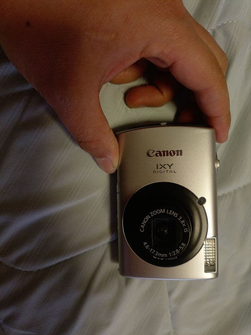 裕*様 Canon PC1249 コンパクトデジタルカメラ　ジャンク
