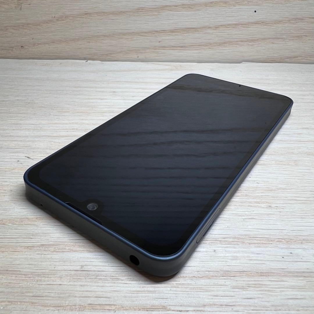 AQUOS wish 3 本体　E86