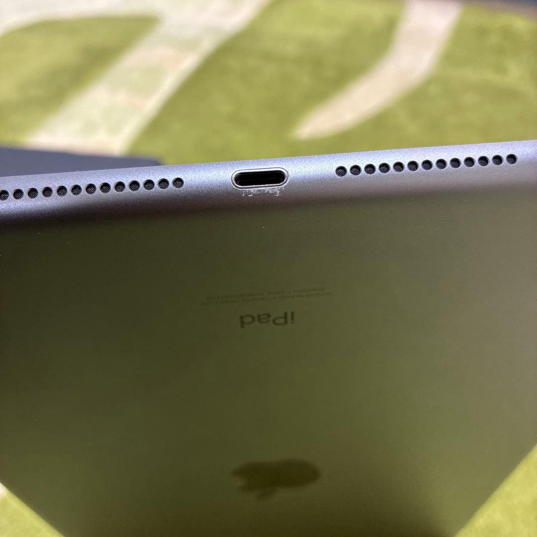 iPad 第9世代 Wi-Fi64GB スペースグレイ＋おまけキーボード付き