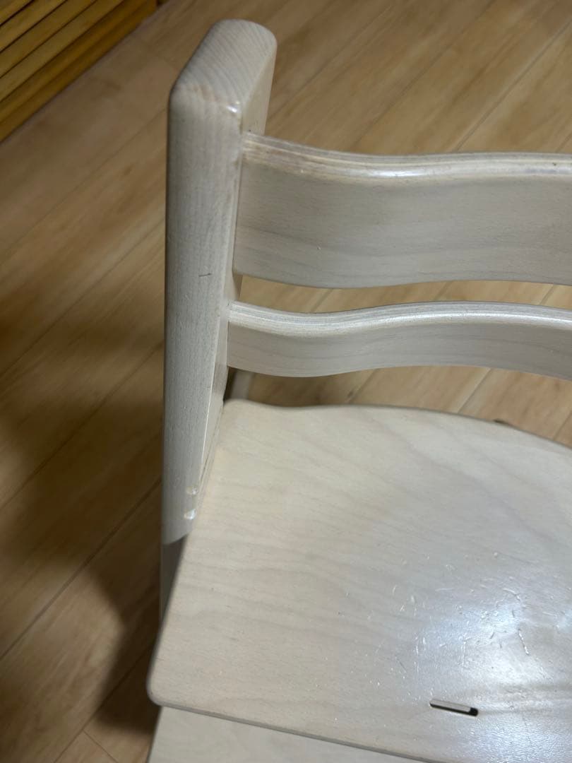 ロル　ストッケ ホワイトウォッシュ2脚