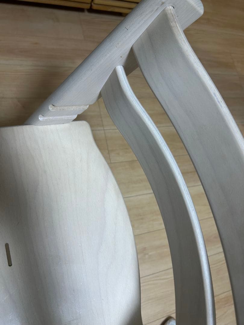 ロル　ストッケ ホワイトウォッシュ2脚