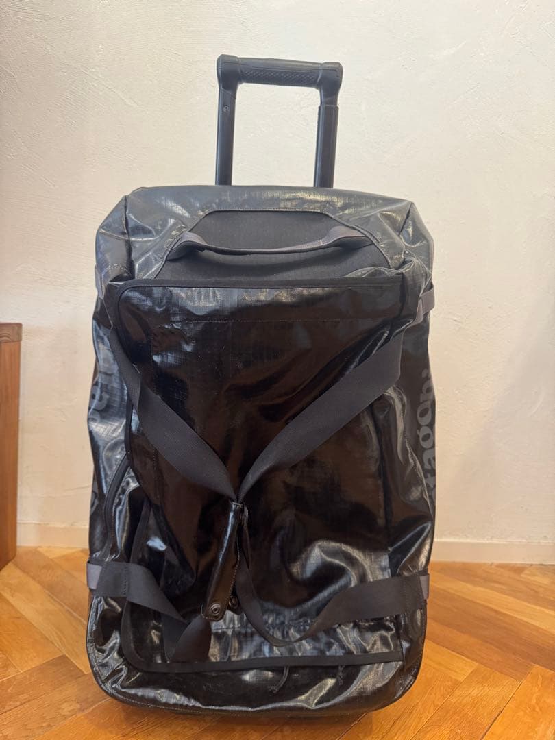 patagonia ブラックホール　ウィールド　70L