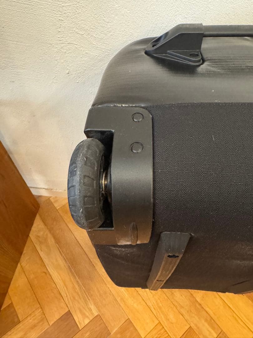 patagonia ブラックホール　ウィールド　70L