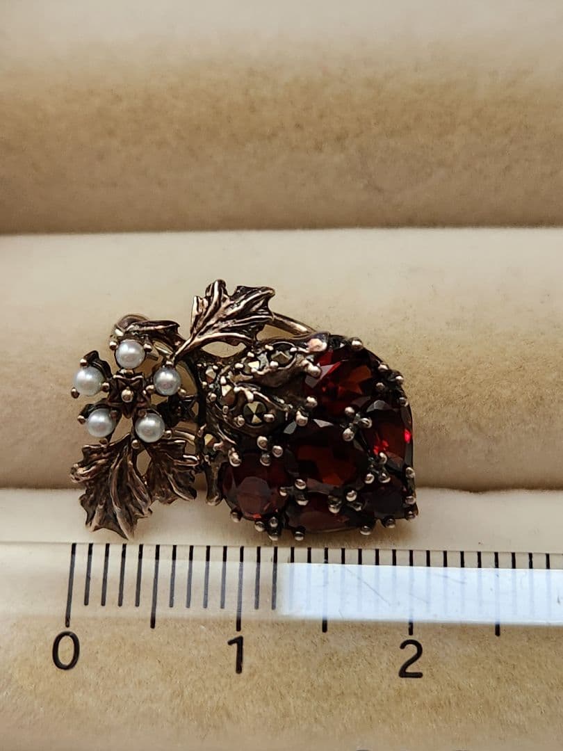 碌山　ガーネット　シルバー　ストロベリー