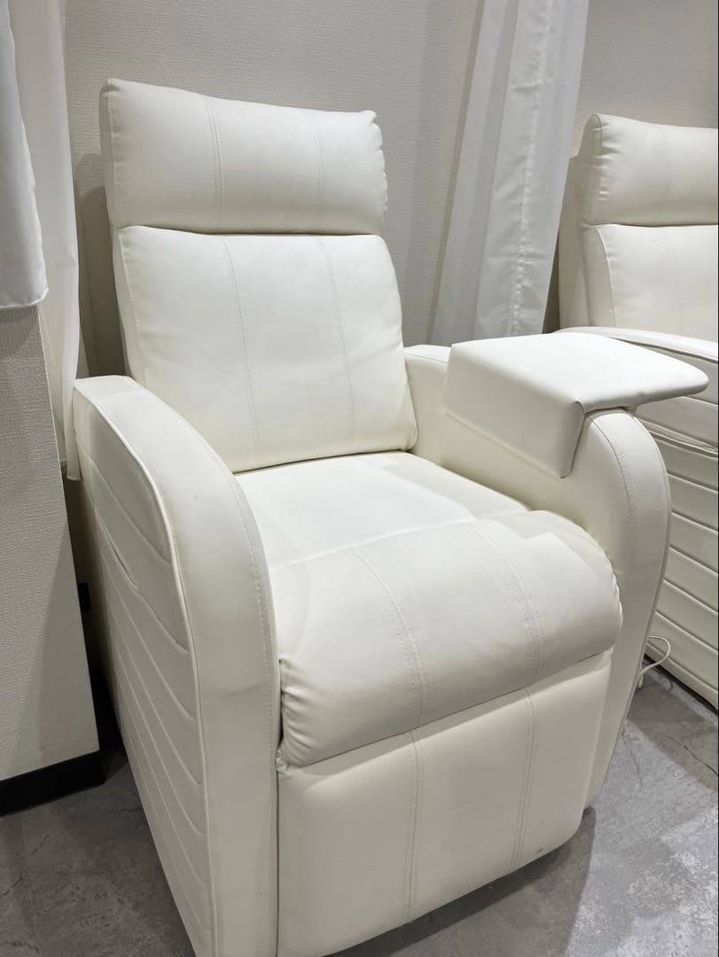 リョウレイ 【美容サロン用ソファ】