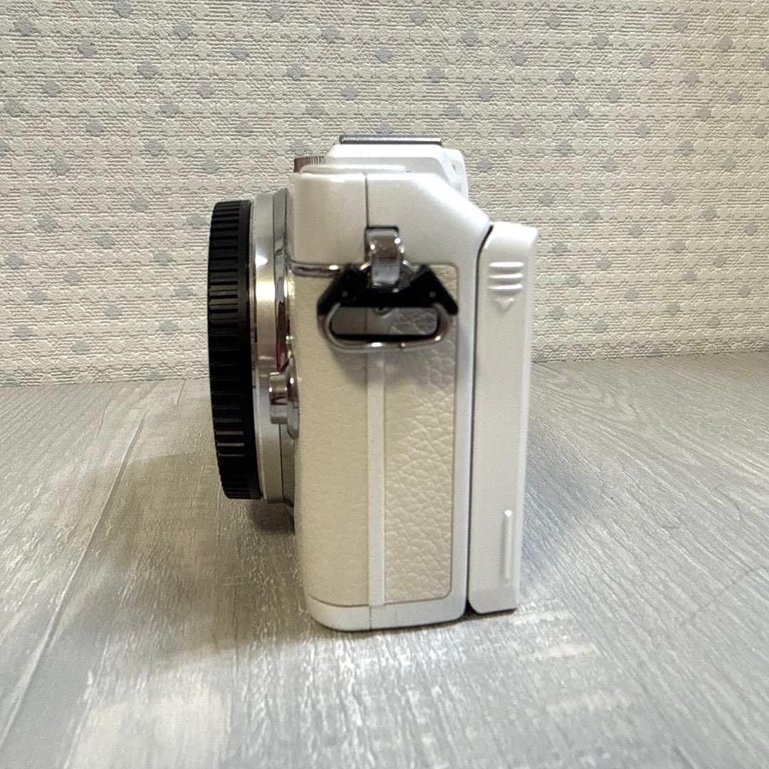 OLYMPUS PEN Lite E-PL7 本体+レンズ