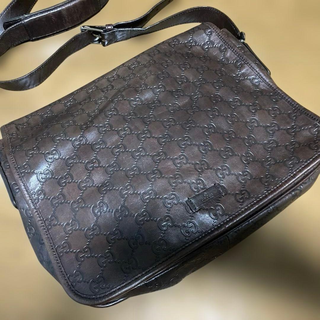 グッチ メッセンジャーバッグ ショルダーバッグ シマ レザー A4可 ブラウン