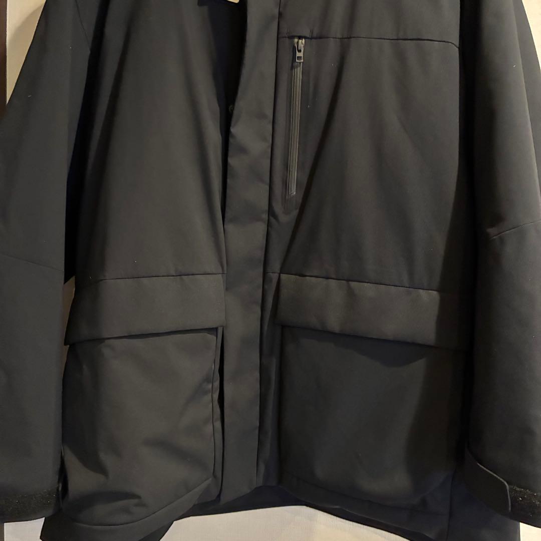 ユニクロ　ハイブリッドダウンパーカ　ブラック　4XL