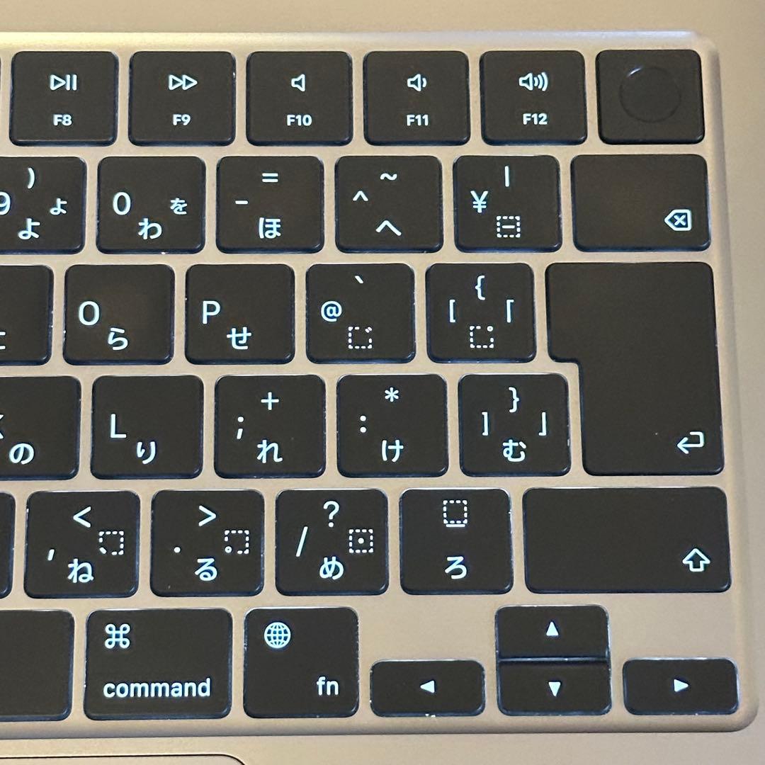 MacBook Air 13.6 Mid2022 Apple M2スペースグレー