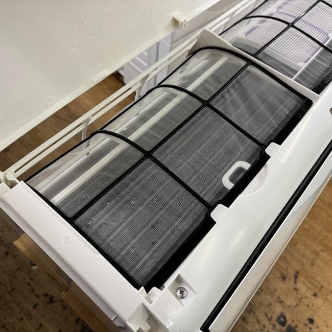 地域限定送料無料　美品 ダイキン おもに6畳用 ルームエアコン AN223AES