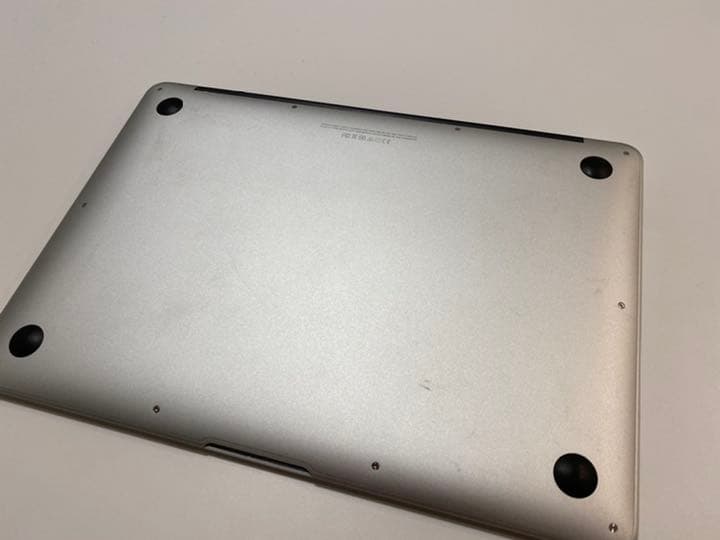 MacBook air マックブックエアー13インチ　2015