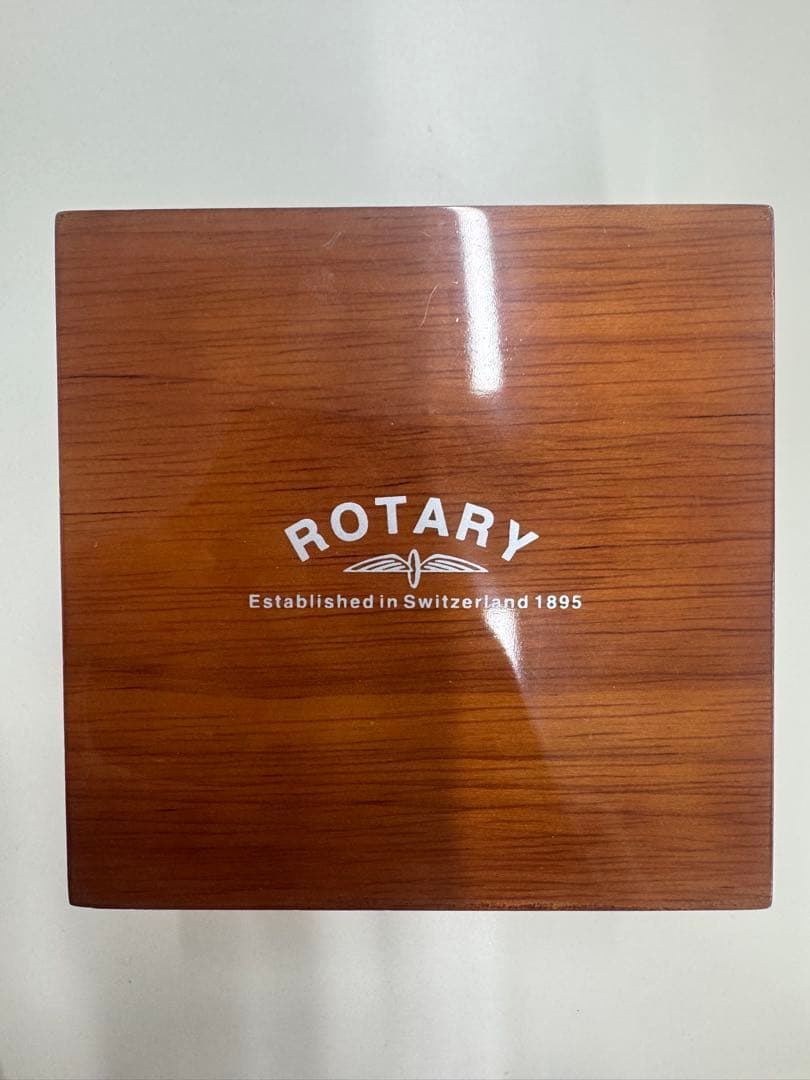 ROTARY（ロータリー）腕時計 メンズ クォーツ レザーベルト 箱付き