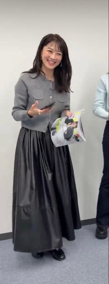 THREE SQUARE フェイクレザースカート 新品未使用✨VERY掲載