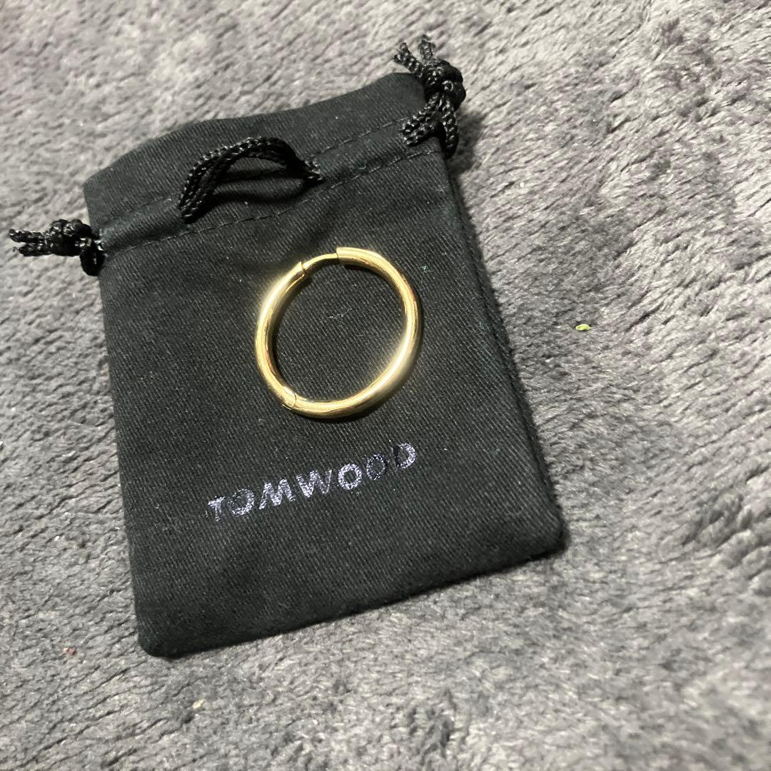 トムウッド　classic hoop large gold ピアス　金
