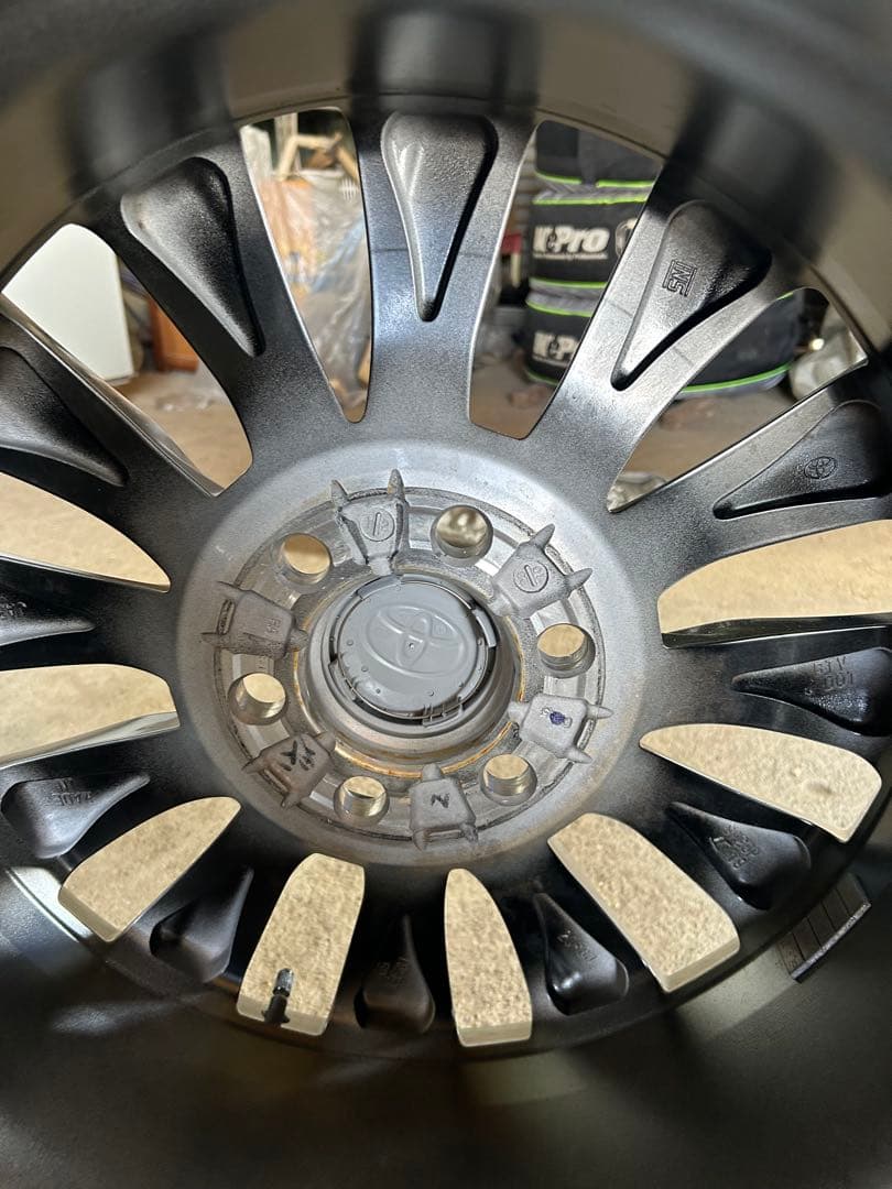 ランドクルーザー　300系　純正　20インチ　タイヤホイール4本セット