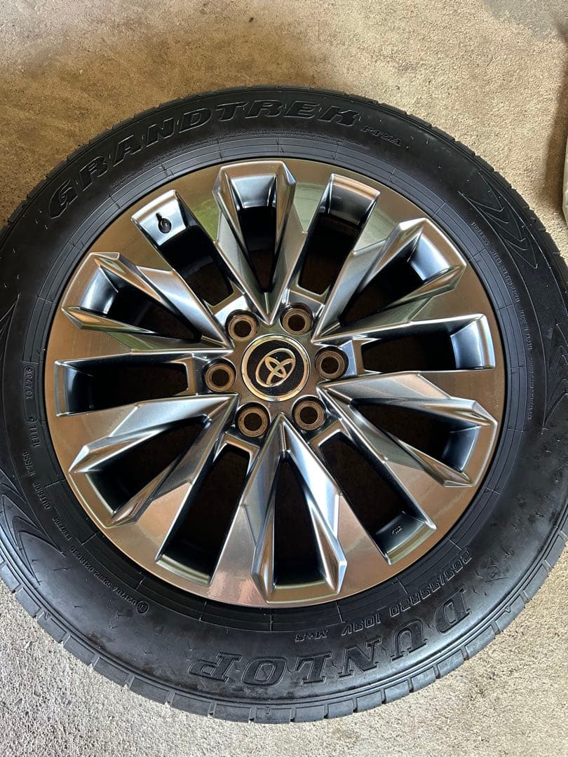 ランドクルーザー　300系　純正　20インチ　タイヤホイール4本セット