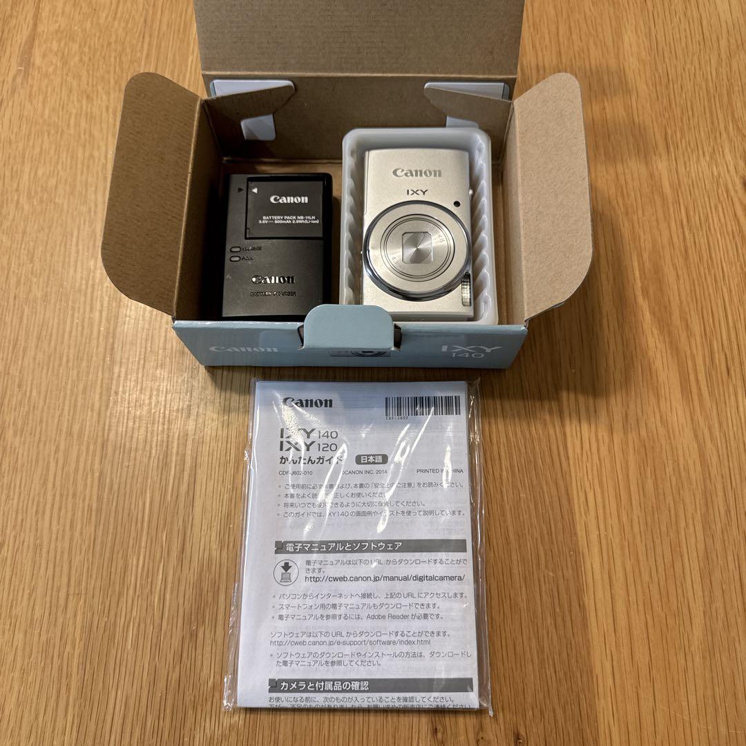 Canon IXY 140 シルバー　コンパクトデジタルカメラ