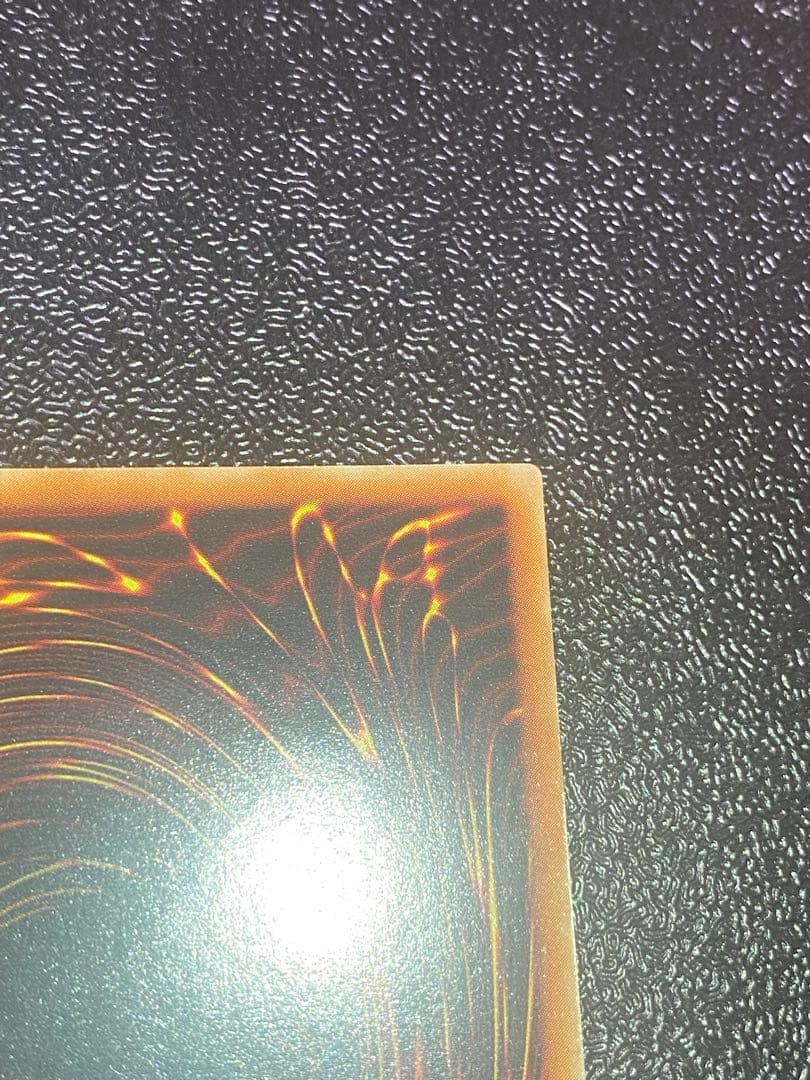 【良品】遊戯王 リボルバー・ドラゴン　レリーフ