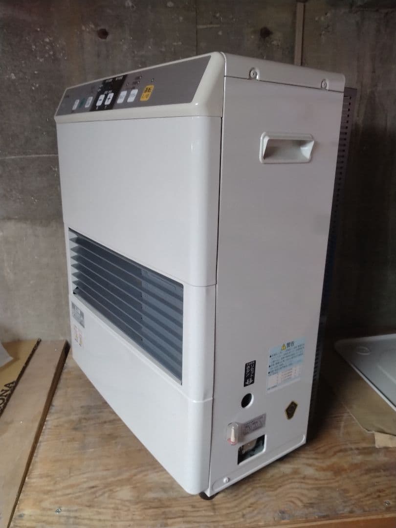 札幌市内受渡し限定❗️コロナＦＦストーブ❗️