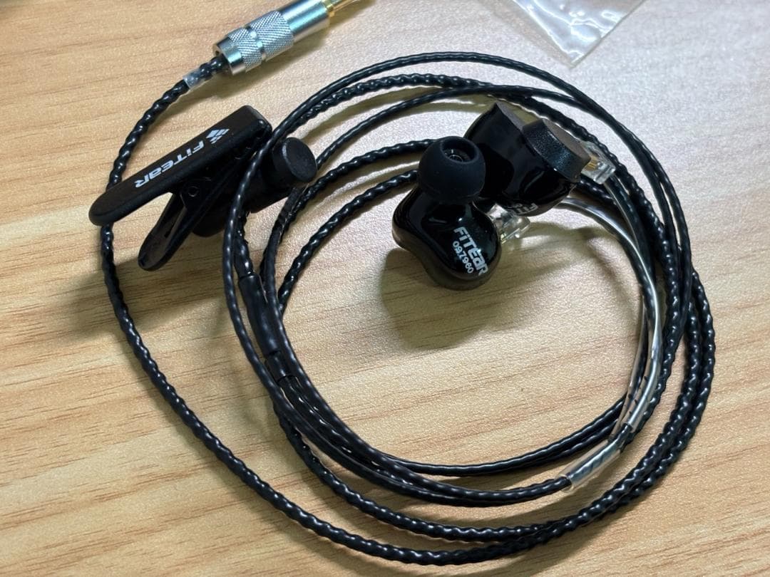 【美品】FITEAR TO GO! 334