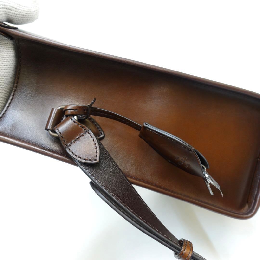 【未使用品】ベルルッティ　ショルダーバッグ　エミーオ　ホーボー　メッセンジャー