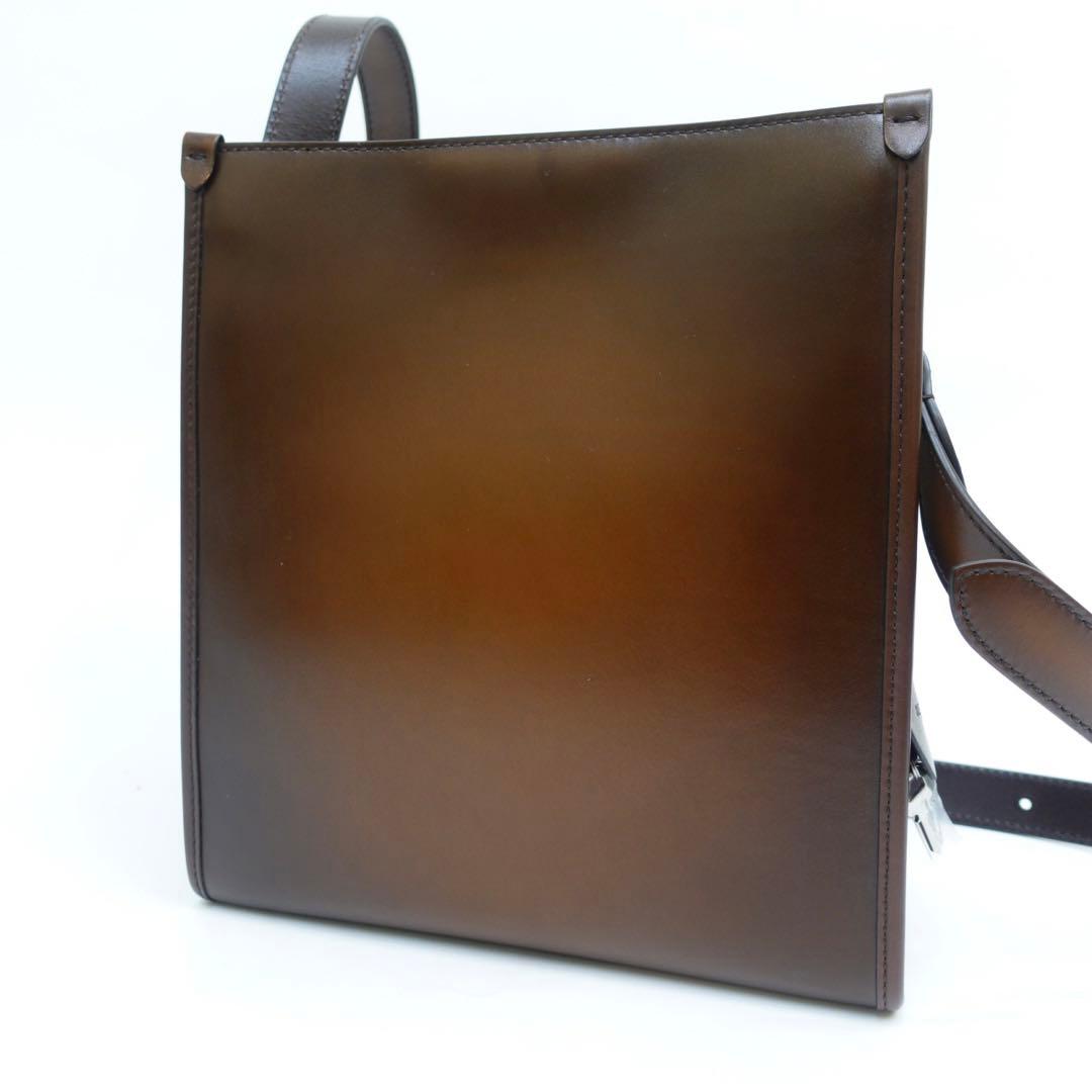 【未使用品】ベルルッティ　ショルダーバッグ　エミーオ　ホーボー　メッセンジャー