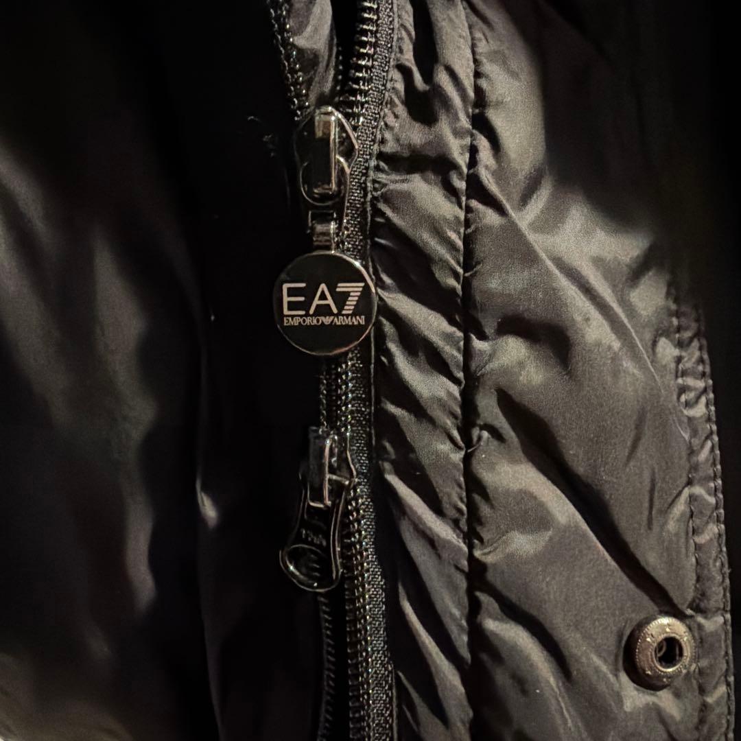 EA7 ダウンジャケット　アルマーニ