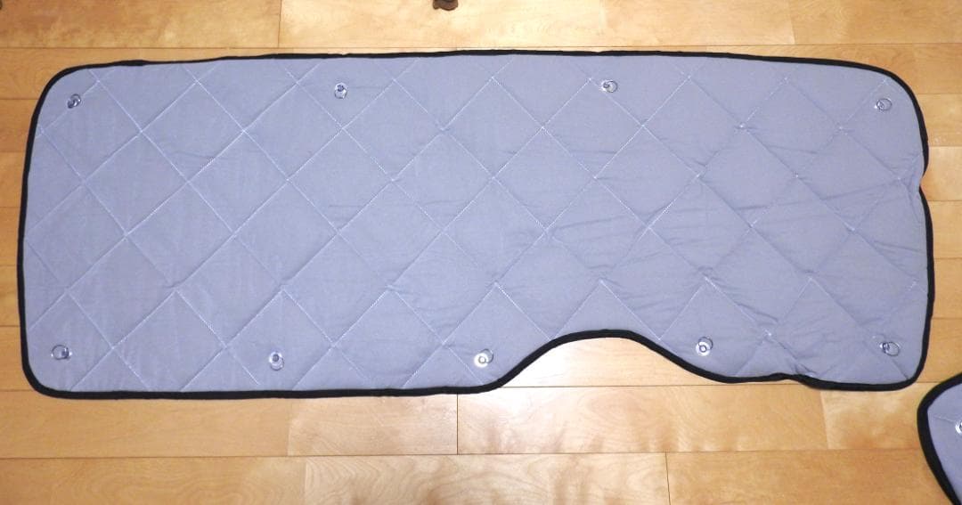 ハイエース２００系ワイド用サンシェード８枚セット