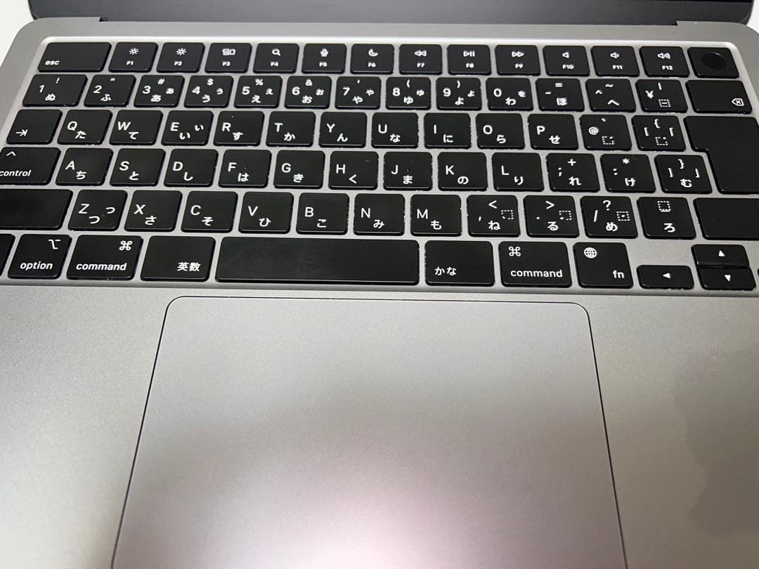 【お値下げ中】macbook air m2 256gb 【美品】