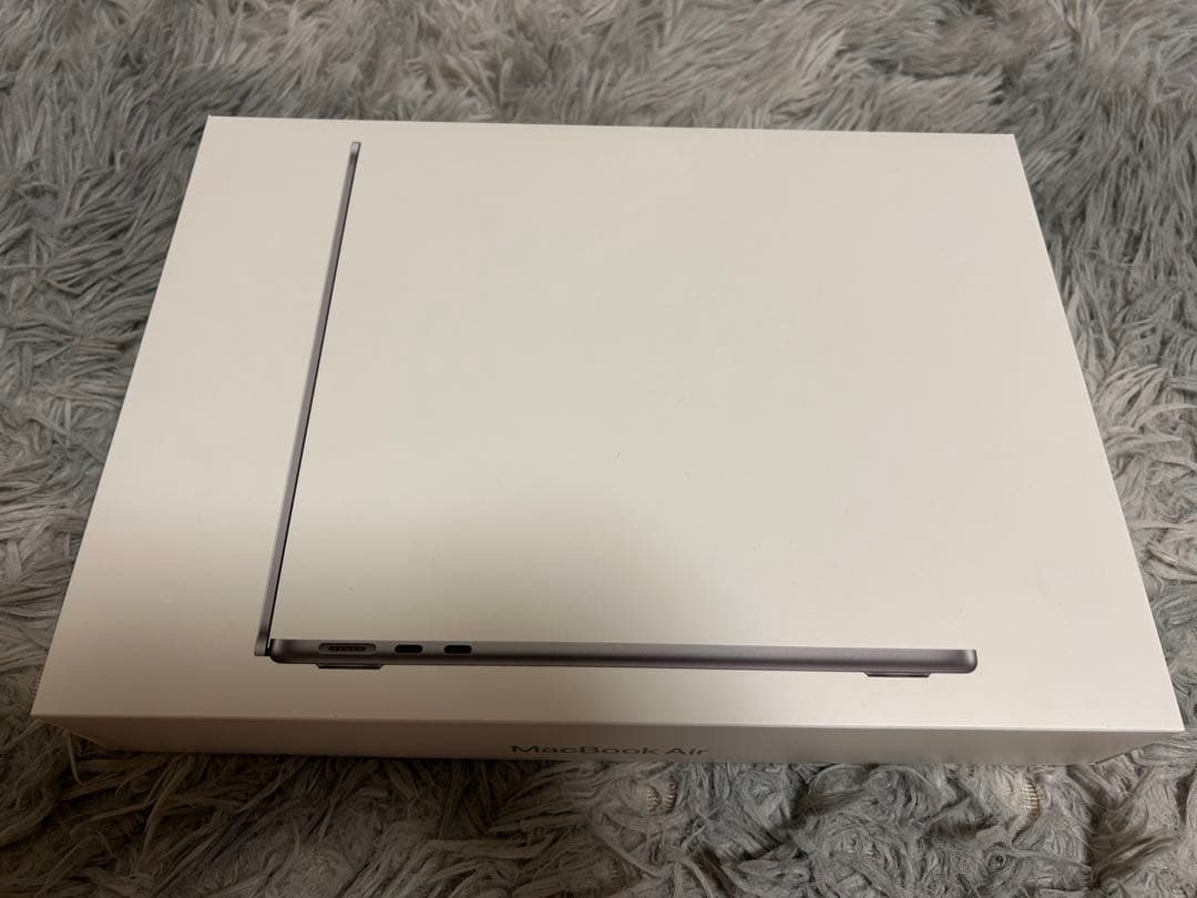 【お値下げ中】macbook air m2 256gb 【美品】