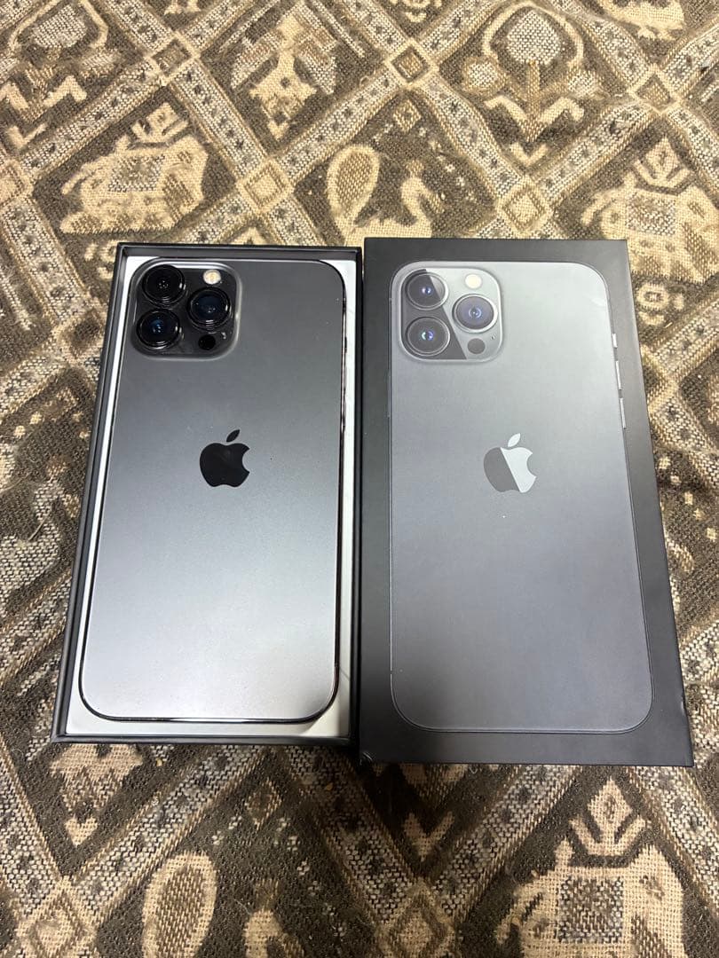 Apple iPhone 13 Pro Maxグラファイト 本体