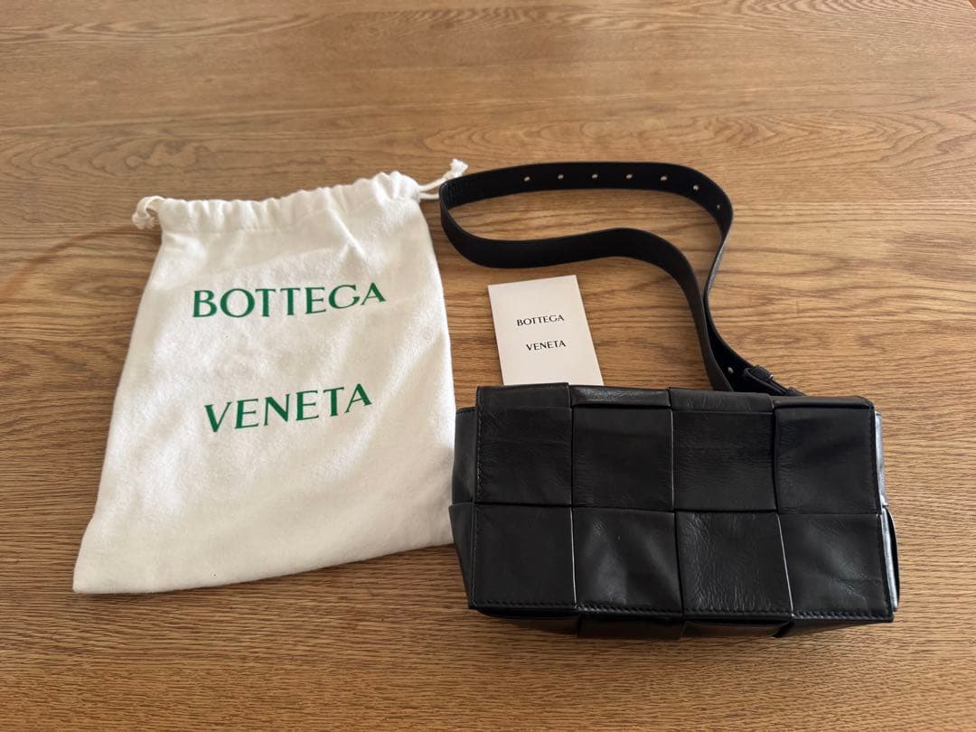 現行　カセット　ショルダー　ブラック　ギャランティカード