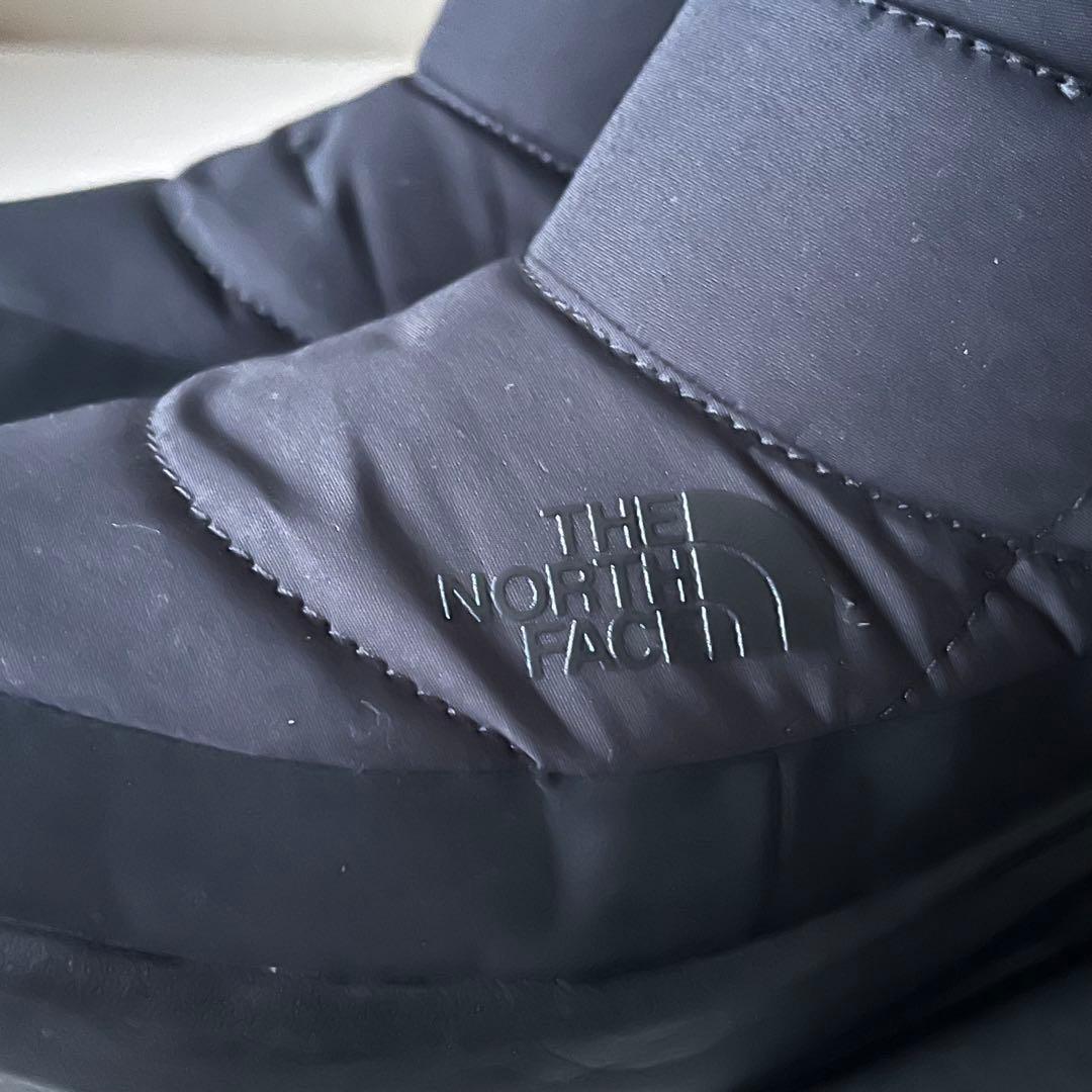 ノースフェイスブーツヌプシブーティー 24cm黒