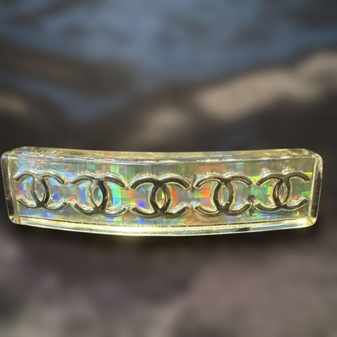 ⭐︎CHANELシャネル　ビンテージ　シルバーロゴ　バレッタ　ホログラム⭐︎