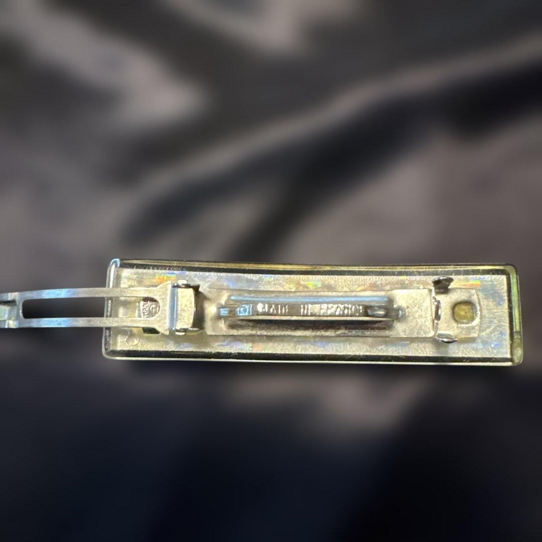 ⭐︎CHANELシャネル　ビンテージ　シルバーロゴ　バレッタ　ホログラム⭐︎