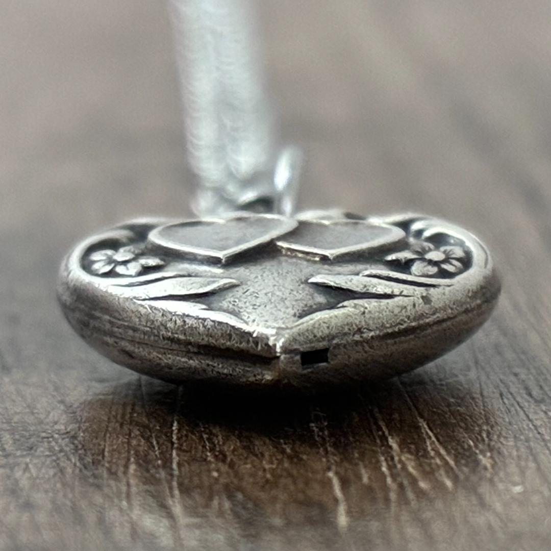 ●スウィートハートジュエリー ダブルハート シルバーヴィンテージネックレスNAV