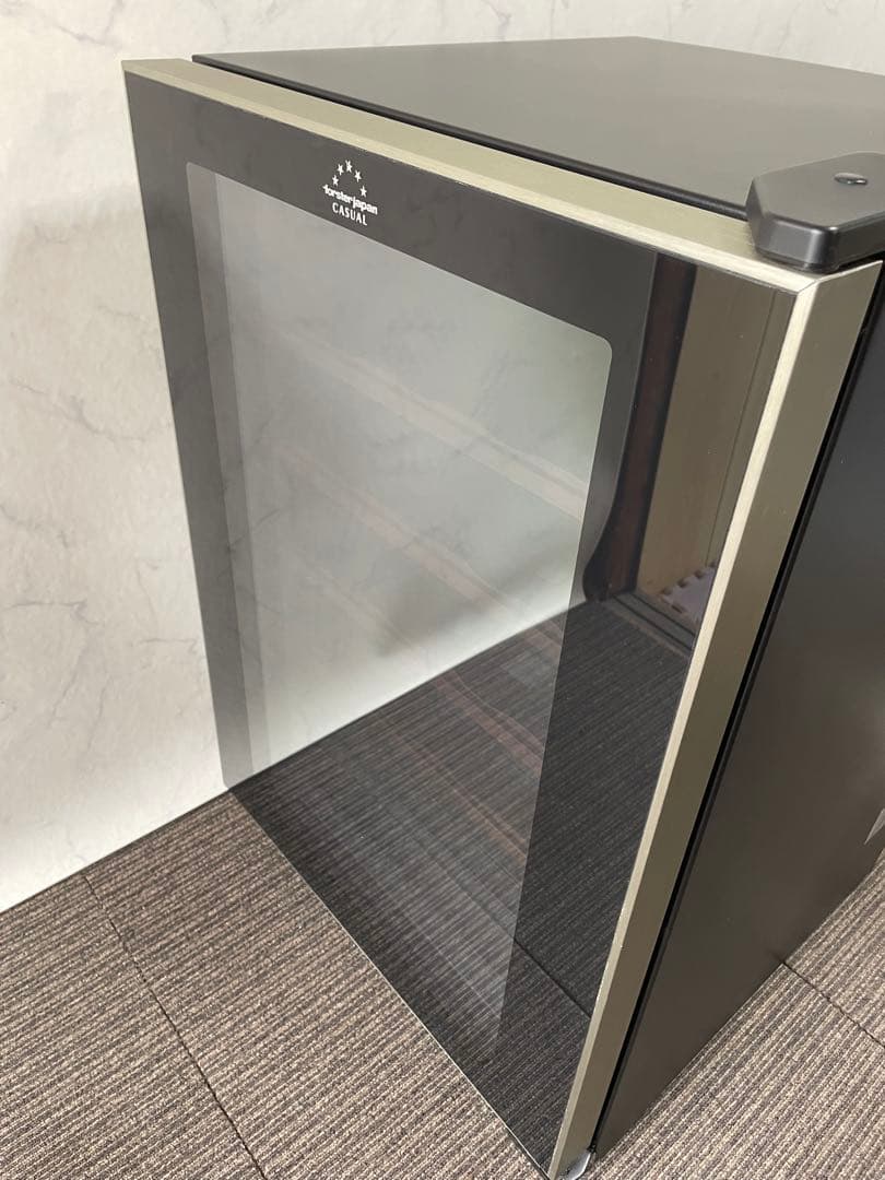 961 フォルスタージャパン ワインセラー おしゃれブラックデザイン 右開き