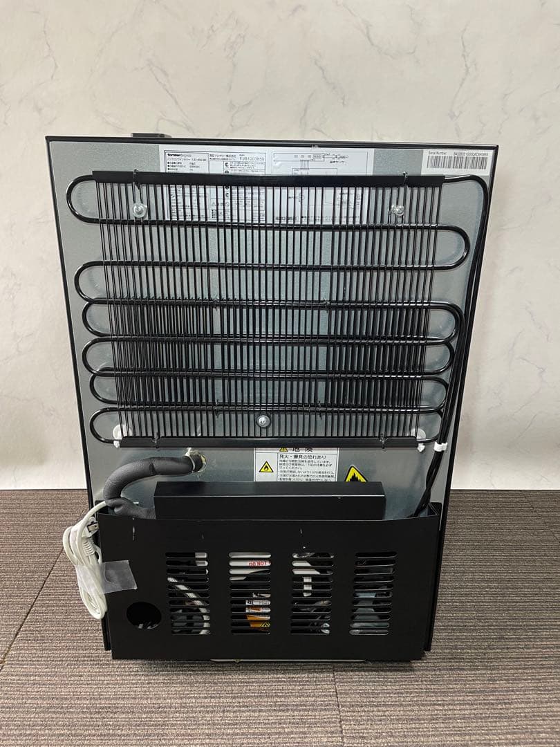 961 フォルスタージャパン ワインセラー おしゃれブラックデザイン 右開き