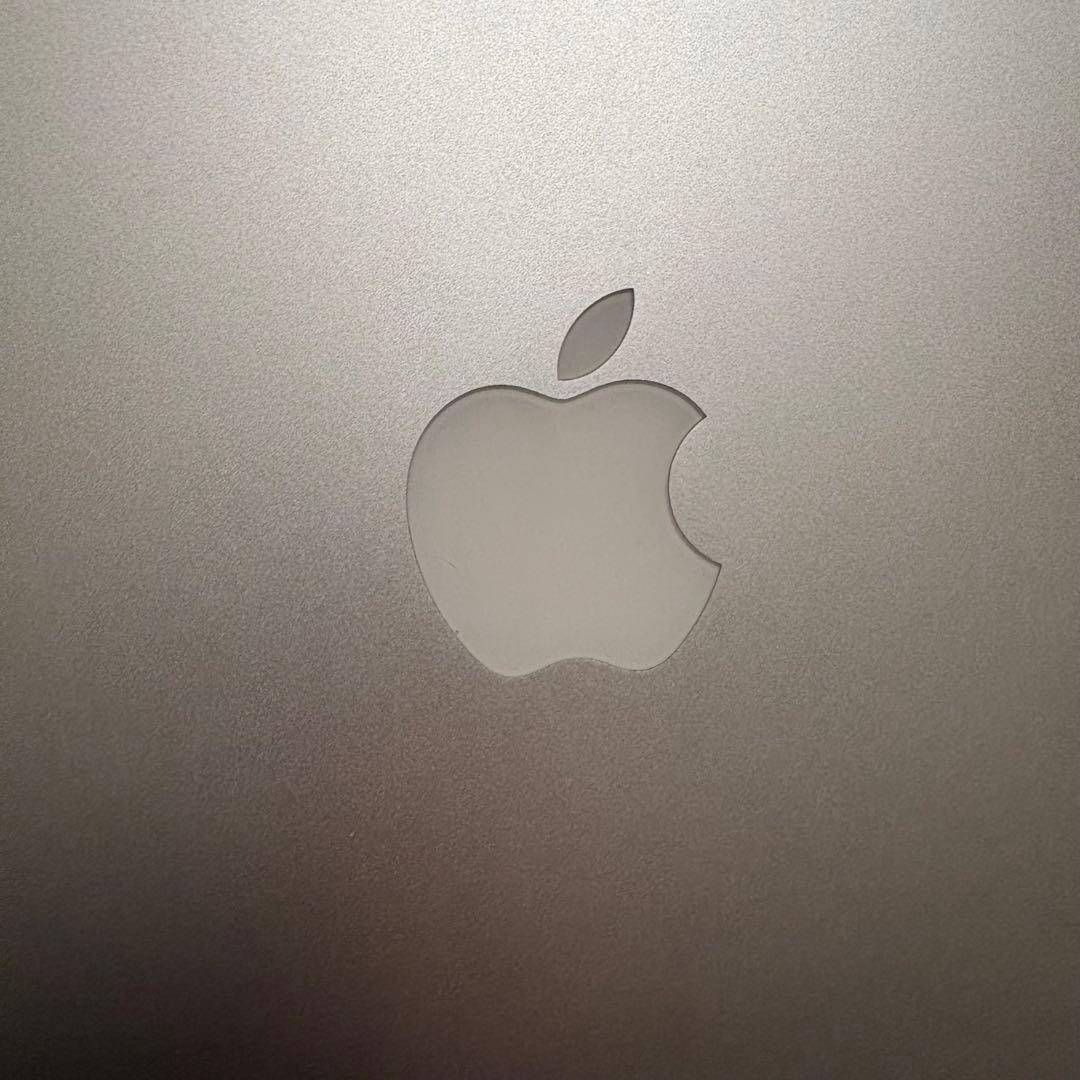 MacBook本体 MacBook Pro Retina, 13-inch, Early 2015