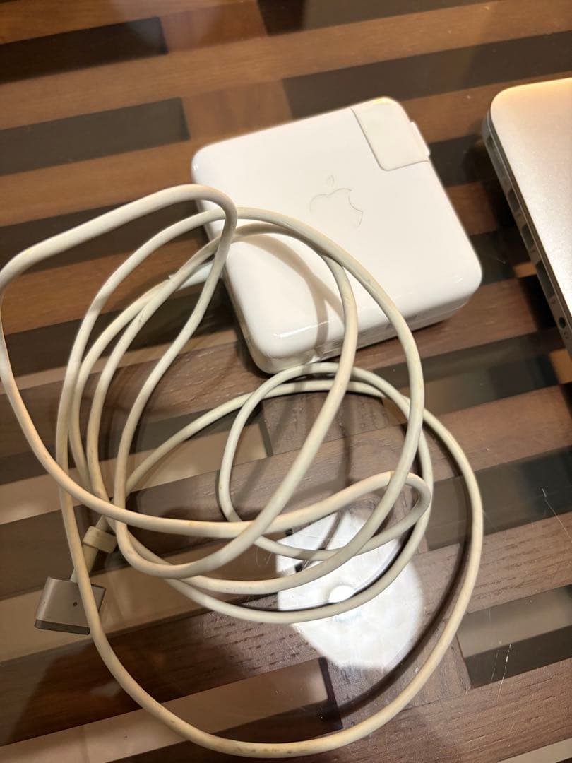 MacBook本体 MacBook Pro Retina, 13-inch, Early 2015