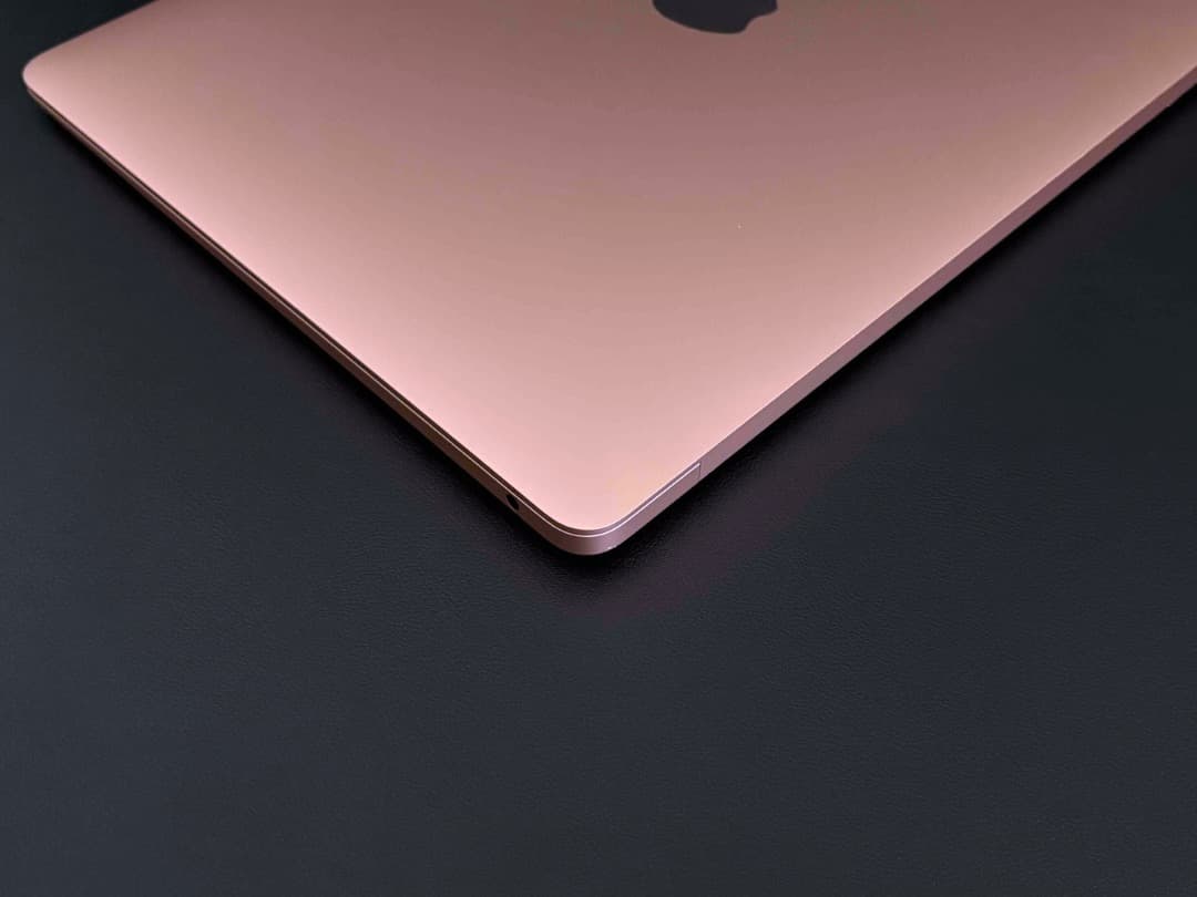 【M1チップ】MacBook Air（M1,2020） 13.3㌅ バッテリー◎