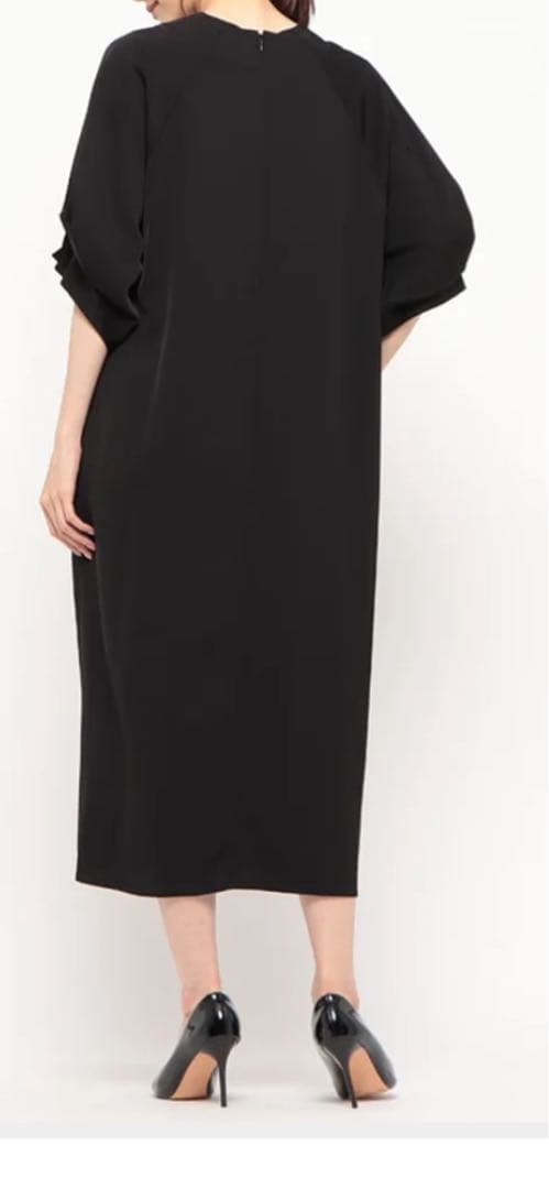 【新品未使用】TICCA ツイストスリーブワンピース　オケージョン可能