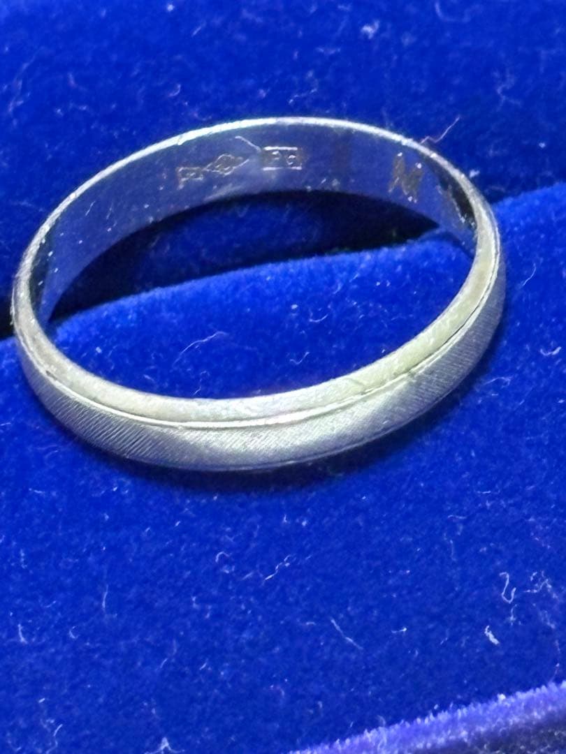 プラチナ甲丸リング　※私的刻印あり