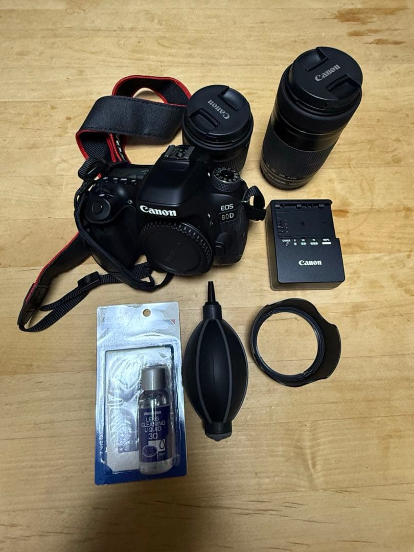 Canon EOS 80D ダブルズームキット 初心者 おまけ付き