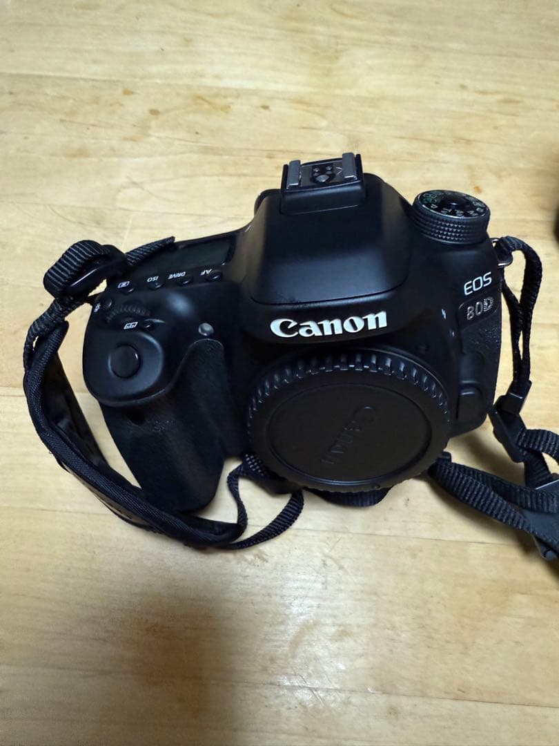 Canon EOS 80D ダブルズームキット 初心者 おまけ付き