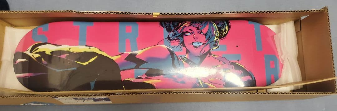 ストリートファイター6　スケートボード　ジュリ　デッキ　スケボー