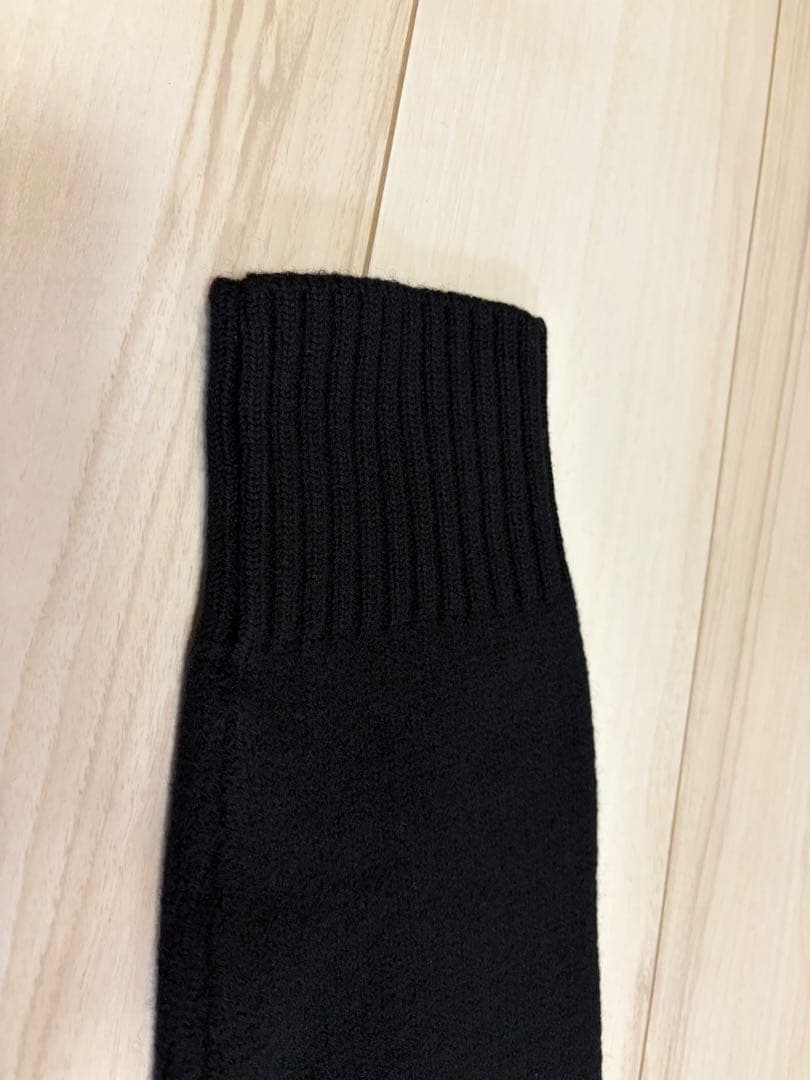 AMI PARIS アミパリス ハートロゴ タートルネック ニット ブラック